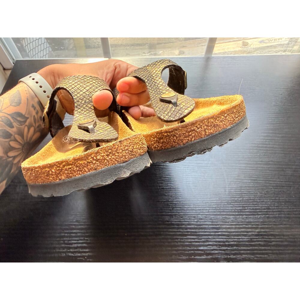 Birkenstock Gizeh Sandals Brown Metallic Snake Print Women’s Size 36 US 5 - Picture 5 of 7